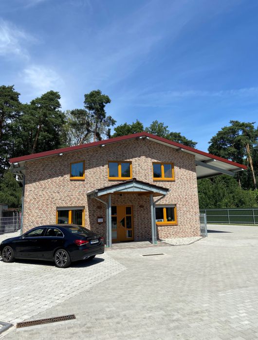 IWM Kirchhof Plakate & Großflächen Paderborn